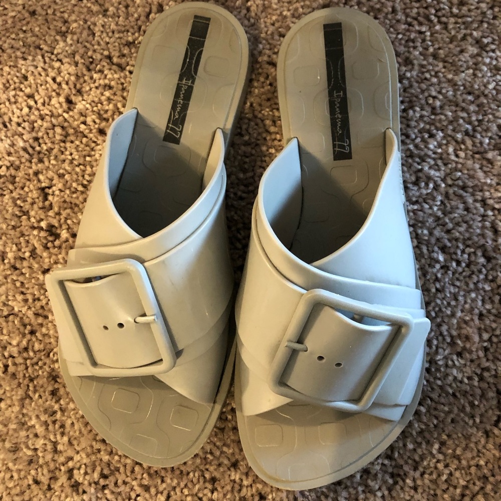Cute rubber slides